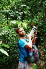 One of my biggest difficulties while packing was, what lenses should I bring?! In the end, I decided to carry a few more Kilos with me than necessary… Bukit Lawang jungle trek thefreesurfer.com